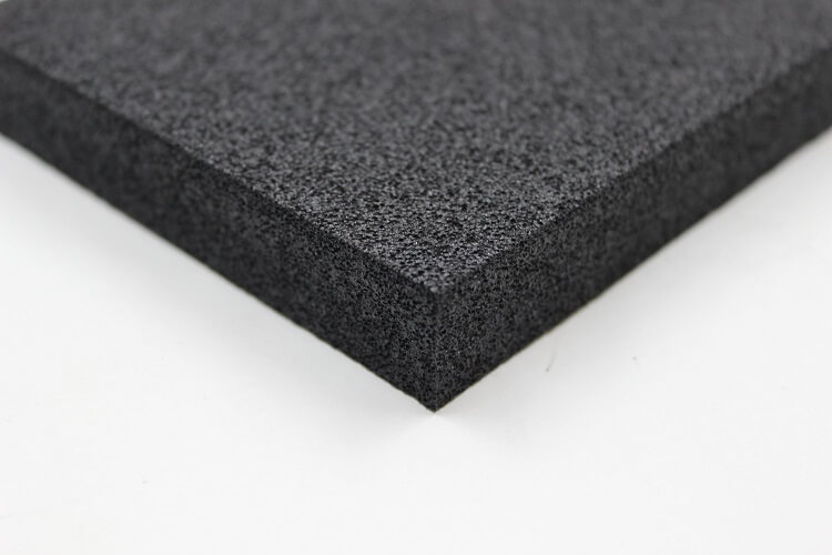 PE-Schuim-interieur-op-maat-materiaal-zwart-5-scaled